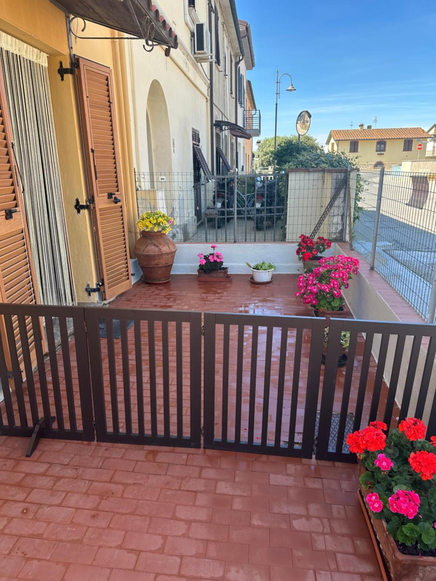 Appartamento La Casa Di Nonna Ottorina Venturina Terme Esterno foto
